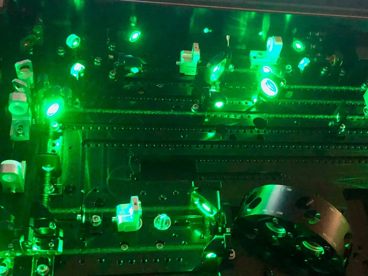 Green laser optical path